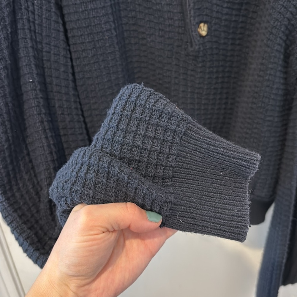 Sweater - Picture 3 of 3